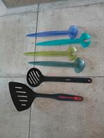 Tupperware slatang, sla couvert schuimspaan/opscheplepel, Ophalen of Verzenden, Zo goed als nieuw, Wit, Overige typen