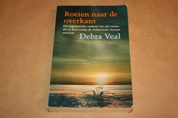 Roeien naar de overkant. Vrouw Atlantische Oceaan overstak. beschikbaar voor biedingen