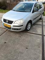Volkswagen Polo 1.2 47KW 2006 Grijs, Auto's, Voorwielaandrijving, Stof, 64 pk, 540 kg