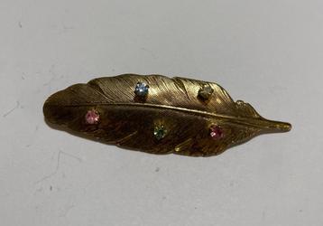 Vintage verguld costume Jewelry goudkl broche strass blaadje beschikbaar voor biedingen