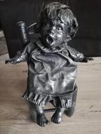 Zittend Meisje, Papier Maché! Tip 5 December!, Huis en Inrichting, Woonaccessoires | Overige, Ophalen of Verzenden, Zo goed als nieuw