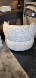 Draaibare Fauteuil – Beige - Rood - Taupe Showmodellen, Huis en Inrichting, Fauteuils, Metaal, Bornsestraat 31, 75 tot 100 cm