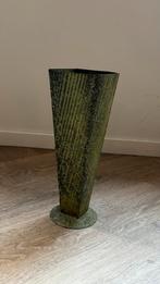 Zinken Vaas, Huis en Inrichting, Woonaccessoires | Vazen, Overige materialen, Gebruikt, Ophalen of Verzenden, Minder dan 50 cm