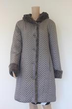 Baronia taupe winterjas maat 42, Kleding | Dames, Jassen | Winter, Grijs, Maat 42/44 (L), Baronia, Zo goed als nieuw