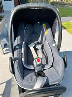 Maxi cosi familyfix2 + maxi cosi pebble pro, Ophalen, Autogordel, Zo goed als nieuw, 0 t/m 13 kg