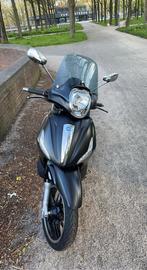 Piaggio Beverly 350cc  Abs Asr - Topstaat! MOET WEG!!, Ophalen, Zo goed als nieuw, Overige typen, Piaggio