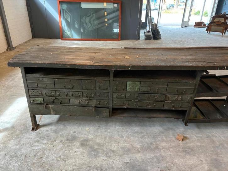 Oude werkbank, Doe-het-zelf en Verbouw, Werkbanken, Gebruikt, 170 cm of meer, Ophalen of Verzenden