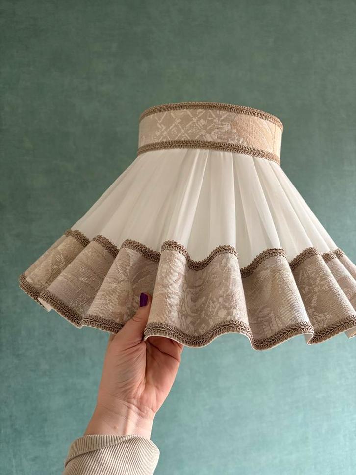 Vintage Geplooide Lampenkap, Huis en Inrichting, Lampen | Lampenkappen, Gebruikt, 25 tot 50 cm, Rond, Wit, Ophalen