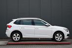 Skoda Kamiq 1.0 TSI Ambition panoramadak (bj 2021), Stof, Gebruikt, Wit, Origineel Nederlands