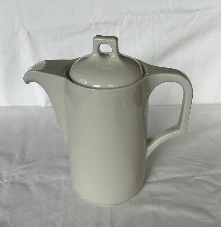 Vintage witte koffie of theepot van Petrus Regout Maastricht, Antiek en Kunst, Antiek | Servies los, Ophalen of Verzenden