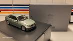 Minichamps BMW 3-Serie E90 Sedan Perl Metallic Dealer Ed., Auto, Ophalen of Verzenden, Zo goed als nieuw, MiniChamps