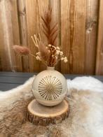 Kerstbal met droogbloemen - Chique & Sfeervol, Huis en Inrichting, Overige kleuren, Nieuw, Ophalen of Verzenden, Glas