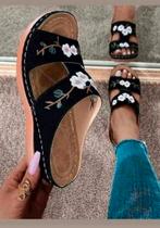 Nieuwe sandaal maat 40. Binnenzool 25.5 cm, Zwart, Nieuw, Sandalen of Muiltjes, Ophalen of Verzenden