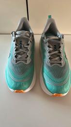 Hoka Skyflow maat 44 zgan slechts 20km op gelopen, Overige merken, Hardloopschoenen, Ophalen of Verzenden, Zo goed als nieuw