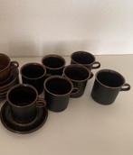 Vintage bruin aardewerk servies van Arabia Finland, Huis en Inrichting, Keuken | Servies, Gebruikt, Ophalen of Verzenden, Overige stijlen