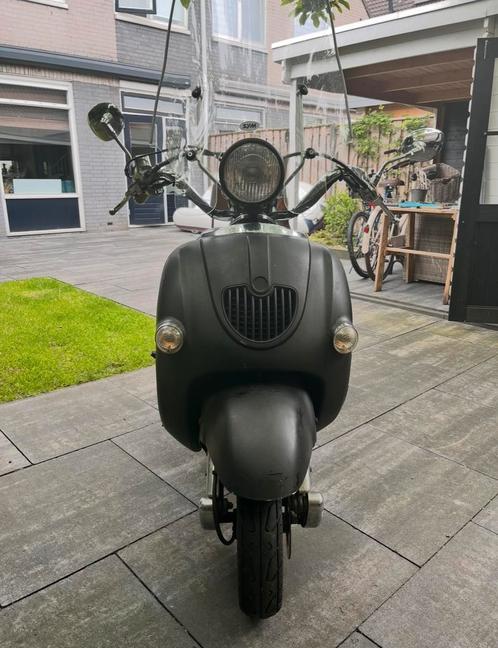 Senzo Retro Scooter, Fietsen en Brommers, Snorfietsen en Snorscooters, Gebruikt, Overige merken, Benzine, Ophalen of Verzenden