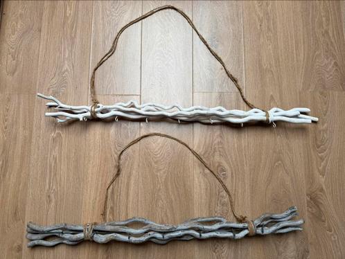Decoratie takkenbos hanger grijs & wit met 7 ophanghaken, Huis en Inrichting, Woonaccessoires | Kransen, Zo goed als nieuw, Ophalen of Verzenden