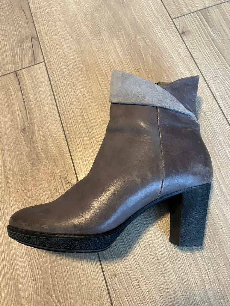 Manas leren laarsjes maat 40, Zwart, Lage of Enkellaarzen, Ophalen of Verzenden, Gedragen