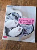 Marie Claire - Breipatronen voor geboorte cadeaus, Ophalen of Verzenden, Breien, Patroon of Boek