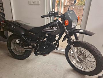 Onderdelen Yamaha TW125 TW200 tank, Veerpoten, Kroonplaat... beschikbaar voor biedingen