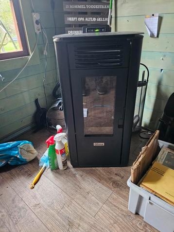 Pelletkachel - Qlima 74 S-Line beschikbaar voor biedingen