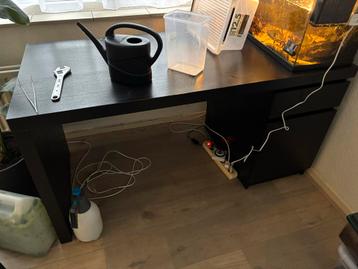 Ikea Malm Bureau Zwart met Kast & Lade beschikbaar voor biedingen