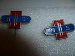 2 stuks Rood Blauw van de NS .Speld & Broche., Ophalen of Verzenden, Zo goed als nieuw, Transport