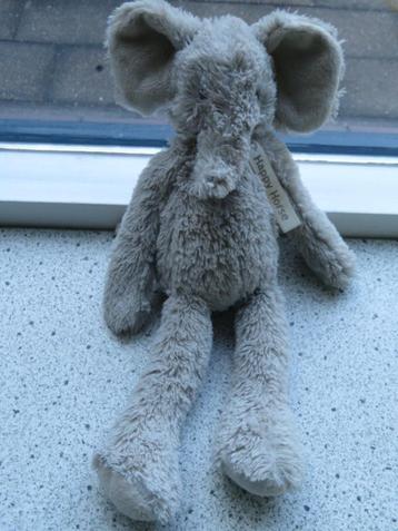 Olifant Elephant Enzo merk Happy Horse meet ca 32 cm totaal beschikbaar voor biedingen