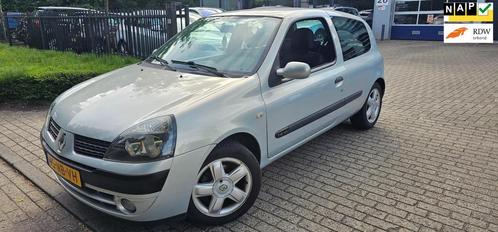 Renault Clio 1.4-16V Privilège, Auto's, Renault, Bedrijf, Te koop, Clio, ABS, Airbags, Airconditioning, Boordcomputer, Centrale vergrendeling