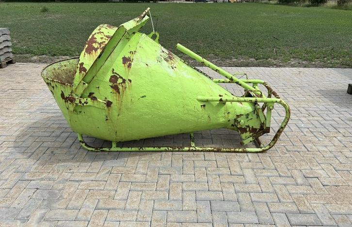 Betonkubel/beton kubel onderlossing liggend 750L gebruikt, Doe-het-zelf en Verbouw, Overige Doe-het-zelf en Verbouw, Gebruikt