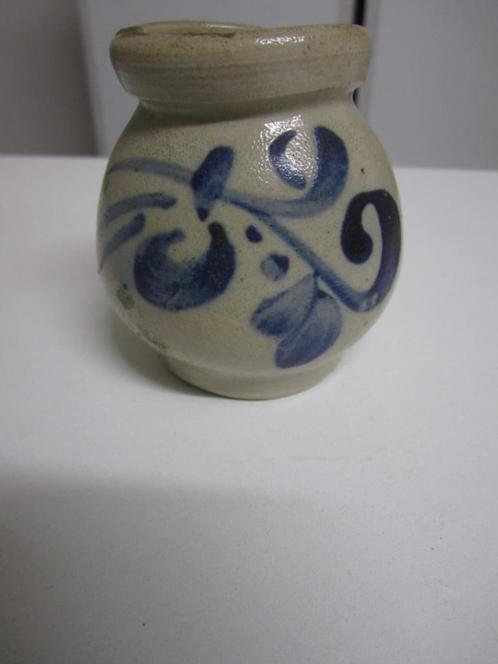 oud keuls vaasje, Antiek en Kunst, Antiek | Keramiek en Aardewerk, Ophalen of Verzenden