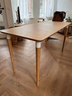 IKEA bureau: Anfallare tafelblad met Hilver poten, Huis en Inrichting, Zo goed als nieuw, Ophalen, Bureau