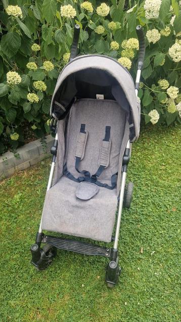 Fijne buggy zo goed als nieuw! beschikbaar voor biedingen