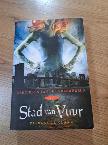 Stad van Vuur - Cassandra Clare beschikbaar voor biedingen