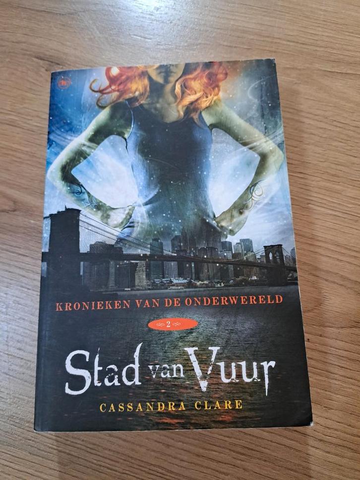 Stad van Vuur - Cassandra Clare, Boeken, Fantasy, Gelezen, Ophalen of Verzenden
