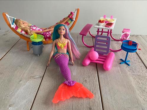 Barbie zeemeermin picknick party met accessoires, Verzamelen, Poppen, Gebruikt, Accessoires, Ophalen of Verzenden