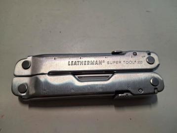 Leatherman Super Tool 300 Multitool beschikbaar voor biedingen