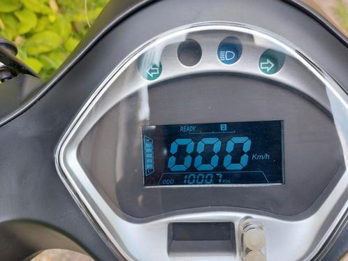 Elektrische La Souris E-Sourini Net 1000 Km Beugelset Snor, Fietsen en Brommers, Scooters | Vespa, Zo goed als nieuw, Overige modellen