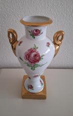 Twee vazen ( Antiek ), Ophalen of Verzenden