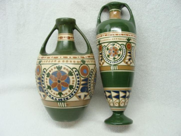 aardewerk vaasjes Arnhemsche Fayencefabriek, Antiek en Kunst, Kunst | Designobjecten, Ophalen of Verzenden