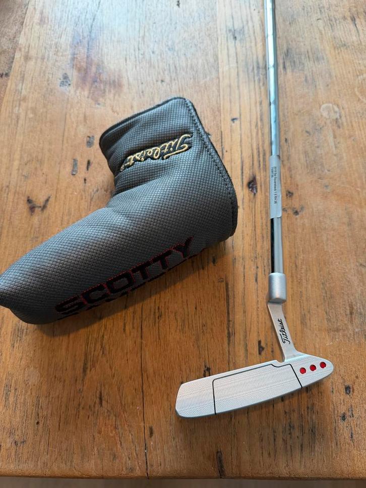 Scotty Cameron Select Newport 2 Putter, Sport en Fitness, Golf, Zo goed als nieuw, Club, Overige merken, Ophalen of Verzenden