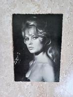 Ansichtkaart Brigitte Bardot, Verzamelen, Ansichtkaarten | Themakaarten, 1940 tot 1960, Ongelopen, Ophalen of Verzenden, Sterren en Beroemdheden
