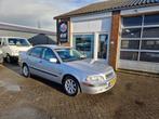 Volvo S40 1.8 "Europa" Automaat - Clima - Cruise - Trekhaak, 65 €/maand, Gebruikt, Zwart, 4 cilinders