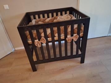 Zwarte box - 3 standen - speelbox beschikbaar voor biedingen