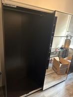 Zwarte Pax Kast met 2 Roedes en 4 Planken, Huis en Inrichting, Kasten | Kledingkasten, Ophalen, Gebruikt, 100 tot 150 cm, 200 cm of meer