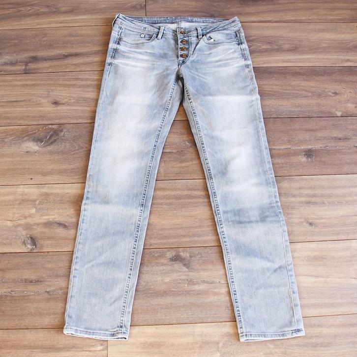 Mooie EDC Spijkerbroek 67 (Maat W|29 L|32 / S) - 67 € 20,-, Kleding | Dames, Spijkerbroeken en Jeans, Zo goed als nieuw, W28 - W29 (confectie 36)