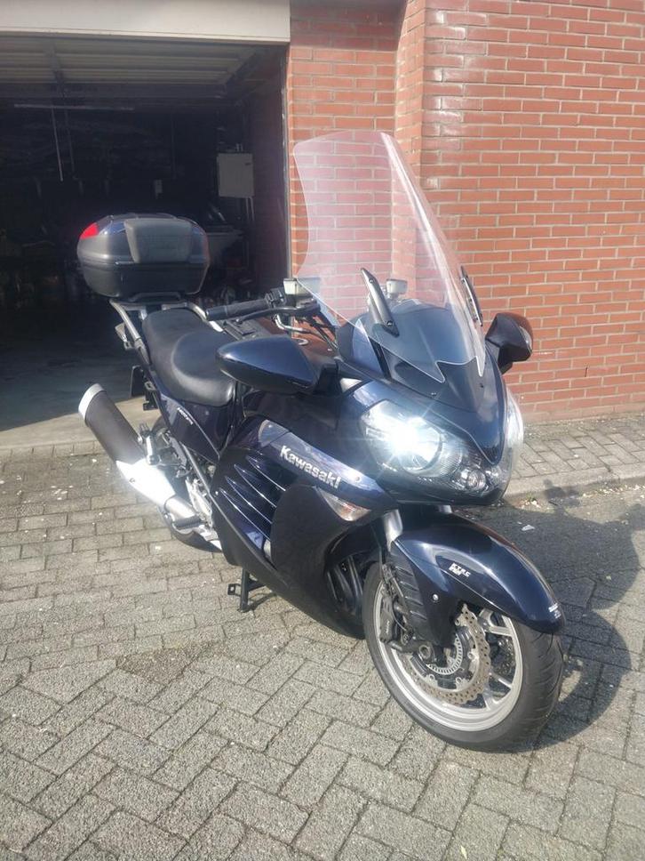 Kawasaki GTR 1400 ABS - Dealer Onderhouden, Motoren, Motoren | Kawasaki, Particulier, Toermotor, meer dan 35 kW, 4 cilinders, Motorrijbewijs A