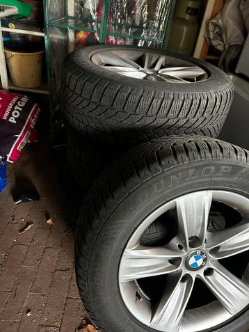 BMW Velgen met Runflat Winterbanden beschikbaar voor biedingen