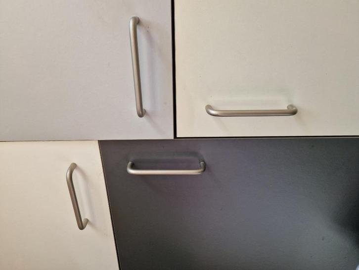 Massief metalen greepjes kast of la - mat zilver, Doe-het-zelf en Verbouw, Metalen, Zo goed als nieuw, IJzer, Ophalen of Verzenden