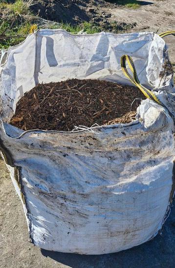 Houtsnippers  beschikbaar voor biedingen